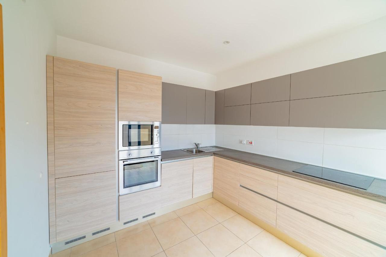 Luxury Seaview & Pool-Hosted By Sweetstay Mellieha Bagian luar foto