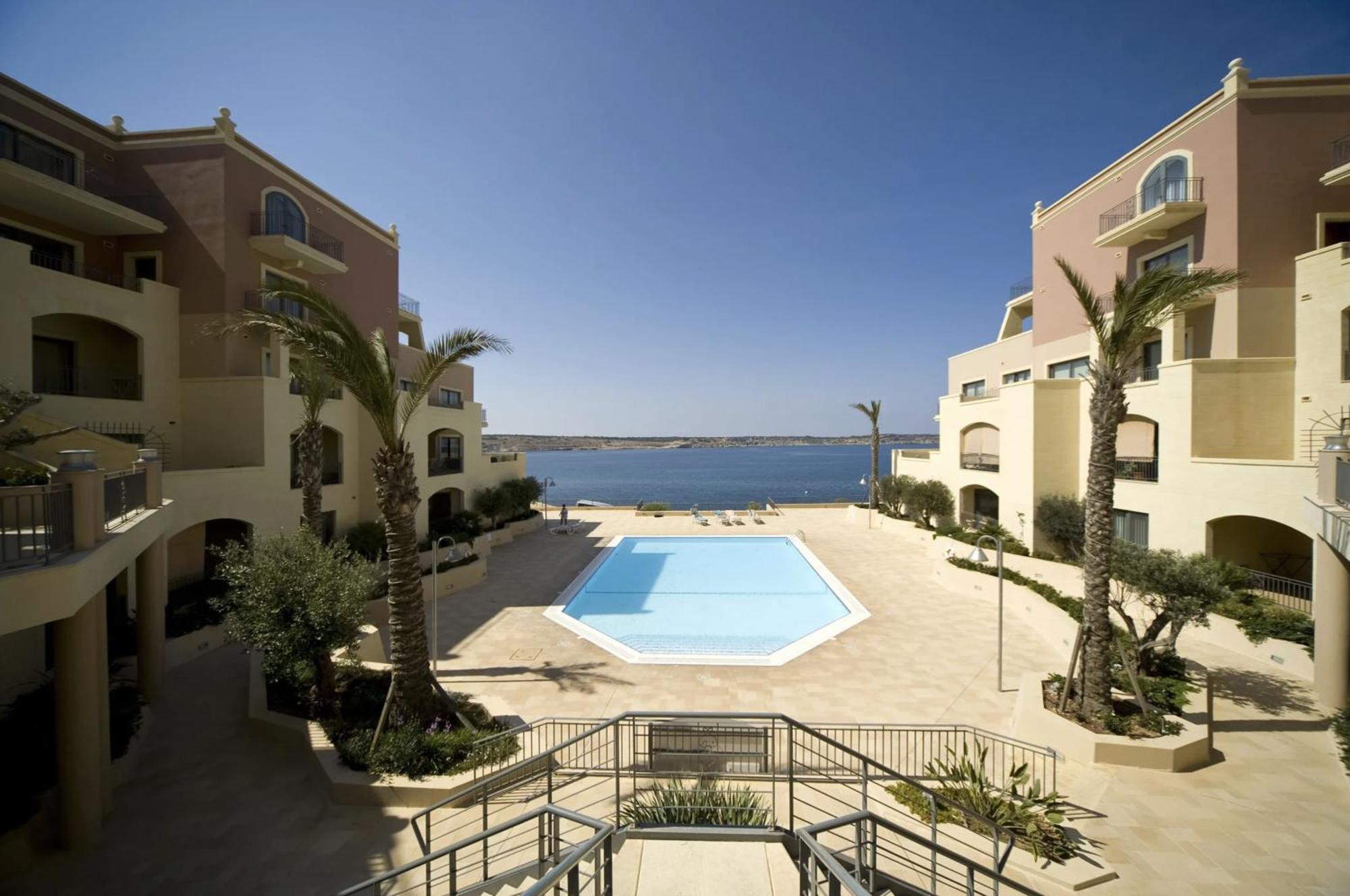 Luxury Seaview & Pool-Hosted By Sweetstay Mellieha Bagian luar foto